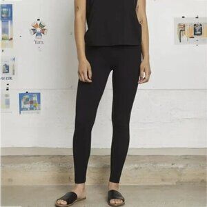 Entireworld Organic Cotton Type C Black Leggings